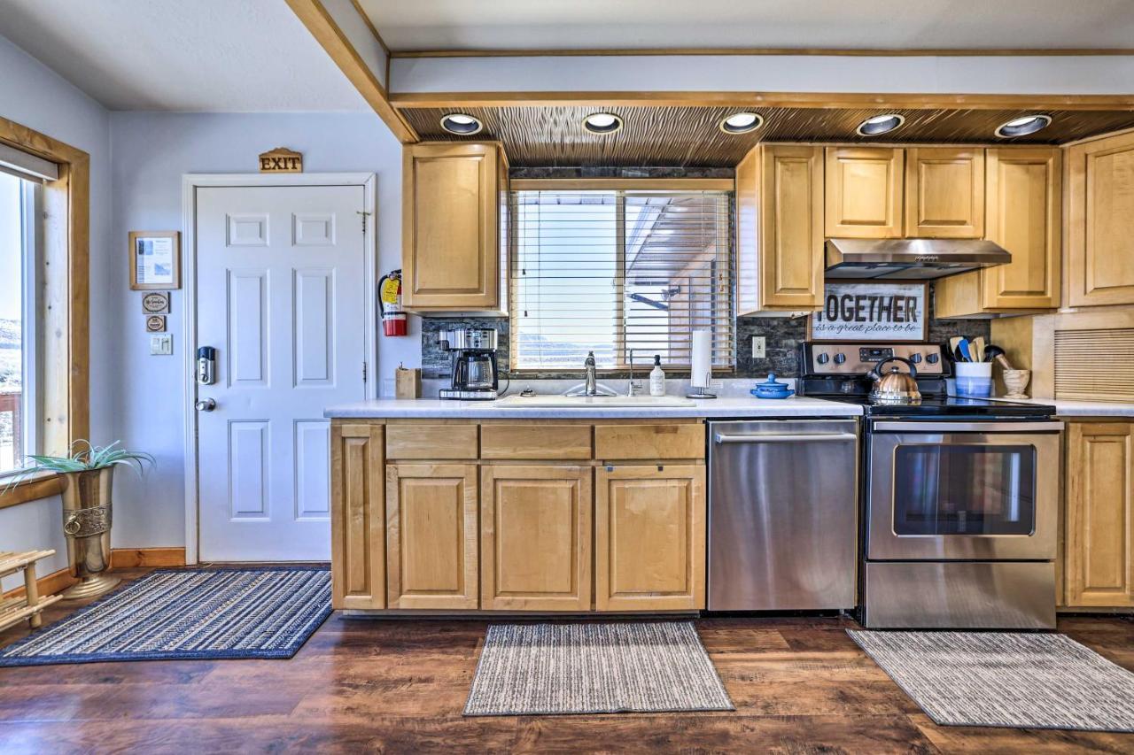 Stunning Utah Home About 30 Mi To Zion Natl Park Apple Valley 外观 照片